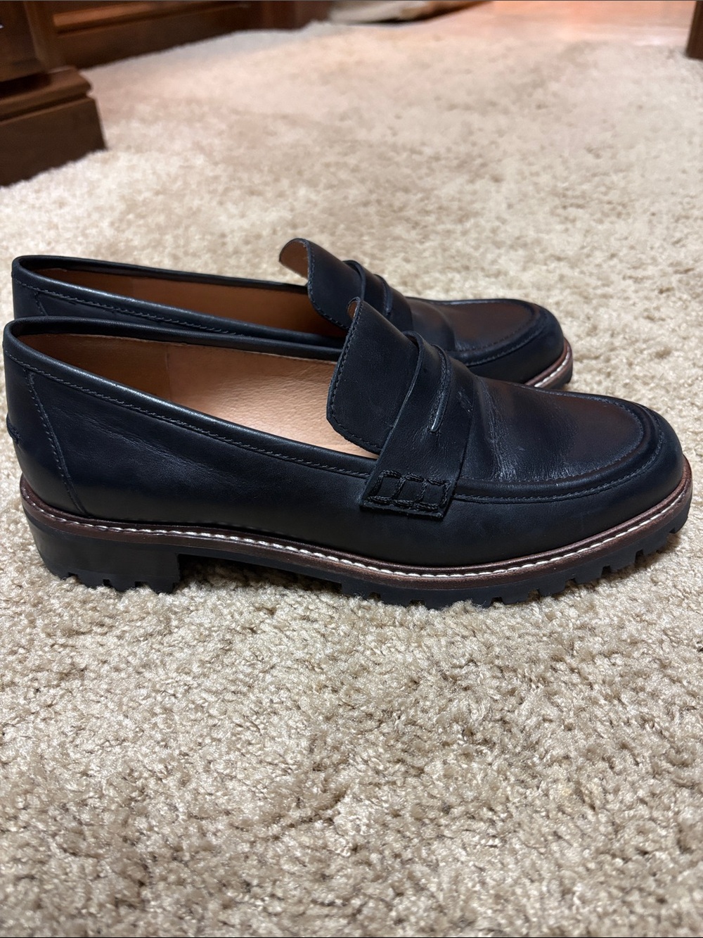 Madewell Corinne Black Leather Lug Sole Penny Loafers 6.5